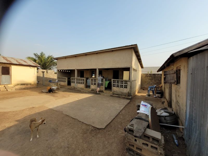 Togo bernachtungsquarier 22.jpg